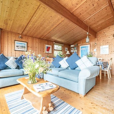 Scandinavian Style Lodge In Rock ويدبريدج المظهر الخارجي الصورة